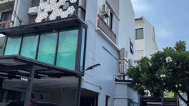 4 Bedroom Villa for sale in Areeya Mandarina Sukhumvit 77, Suan Luang, Bangkok near MRT Si Nut