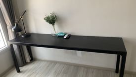 2 Bedroom Condo for rent in XT Huaikhwang, Din Daeng, Bangkok near MRT Huai Khwang