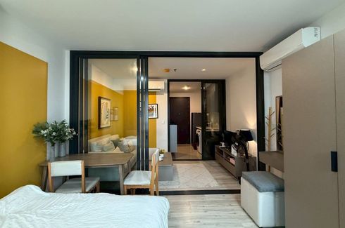 1 Bedroom Condo for sale in XT Huaikhwang, Din Daeng, Bangkok near MRT Huai Khwang