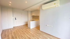 2 Bedroom Condo for sale in Newera Ekamai-Ramintra Condominium, Lat Phrao, Bangkok