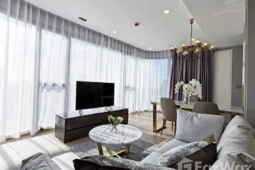 2 Bedroom Condo for rent in Si Phraya, Bangkok near MRT Sam Yan