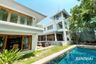 5 Bedroom Villa for sale in Na Kluea, Chonburi