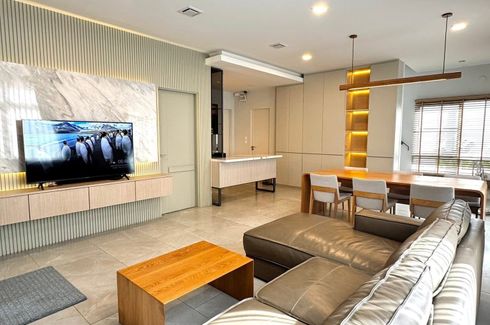 4 Bedroom House for rent in Dokmai, Bangkok