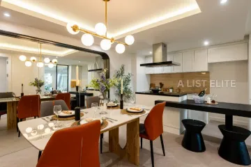 3 Bedroom Condo for sale in Le Nice Ekamai, Khlong Tan Nuea, Bangkok near BTS Ekkamai