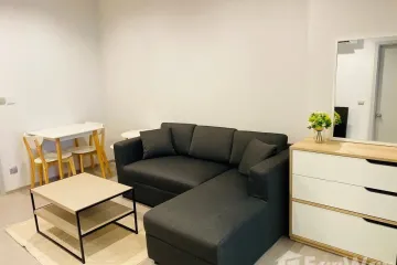 1 Bedroom Condo for rent in Life Sukhumvit 62, Bang Chak, Bangkok near BTS Bang Chak