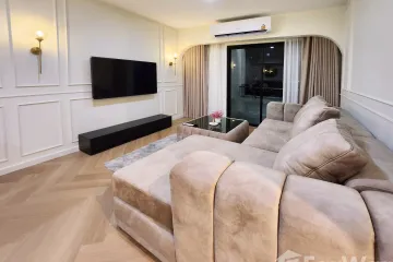 2 Bedroom Condo for rent in Elephant Tower, Chatuchak, Bangkok near MRT Phaholyothin 24