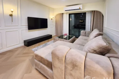 2 Bedroom Condo for rent in Elephant Tower, Chatuchak, Bangkok near MRT Phaholyothin 24