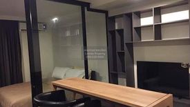 1 Bedroom Condo for rent in Maestro 02 Ruamrudee, Lumpini, Bangkok near BTS Ploen Chit
