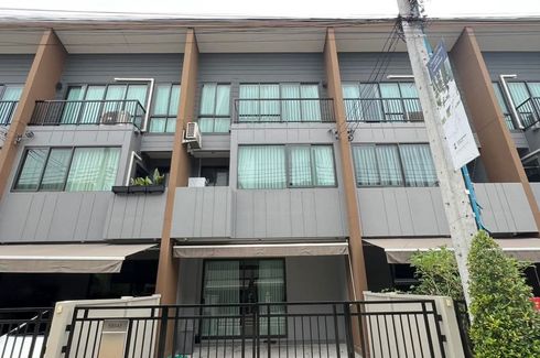 3 Bedroom Townhouse for sale in Baan Klang Muang Sukhumvit - Onnut, Prawet, Bangkok
