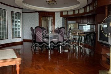 2 Bedroom Condo for sale in Silver Beach, Na Kluea, Chonburi