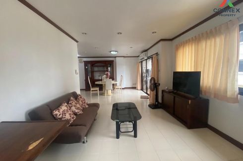 2 Bedroom Condo for sale in Aree Place Sukhumvit 26, Khlong Tan, Bangkok near BTS Phrom Phong
