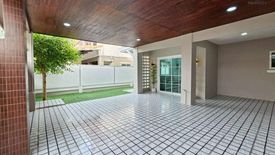 4 Bedroom Townhouse for sale in Baan Pruksa 33 Bangbuathong, Bang Mae Nang, Nonthaburi