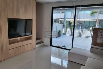 3 Bedroom Townhouse for sale in Baan Klang Muang Sukhumvit - Onnut, Prawet, Bangkok