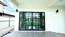 4 Bedroom House for sale in Baan Pornjira, Bueng Kham Phroi, Pathum Thani