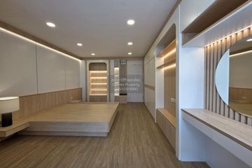 1 Bedroom Condo for sale in Family Town, Sam Sen Nai, Bangkok near BTS Saphan Kwai