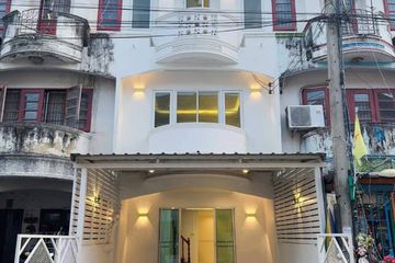 3 Bedroom Townhouse for sale in Om Noi, Samut Sakhon