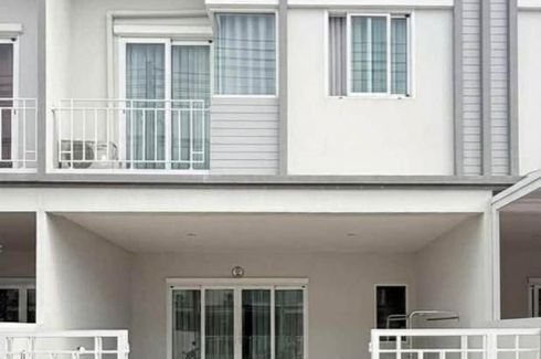 4 Bedroom Townhouse for sale in Bang Nam Chuet, Samut Sakhon