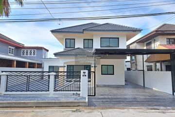 4 Bedroom Townhouse for sale in Krathum Lom, Nakhon Pathom