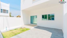 2 Bedroom Townhouse for sale in Nong Pak Long, Nakhon Pathom