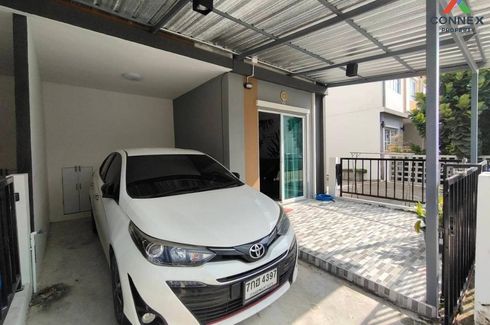 3 Bedroom Townhouse for sale in Lalin Town Lio BLISS Ladkrabang-Suvarnabhumi, Sisa Chorakhe Noi, Samut Prakan