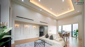 2 Bedroom Condo for sale in Bang Phong Pang, Bangkok
