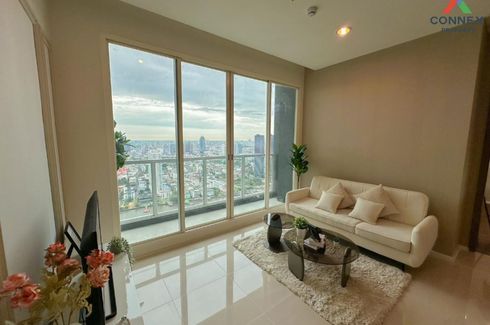 2 Bedroom Condo for rent in Wat Phraya Krai, Bangkok