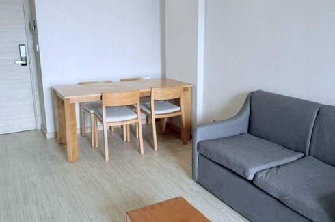 2 Bedroom Condo for rent in Chan Kasem, Bangkok near BTS Sena Nikhom