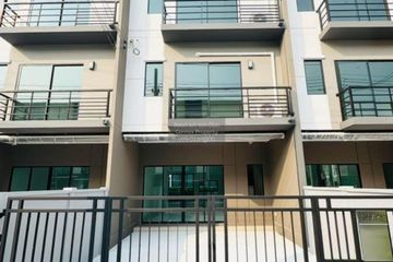 3 Bedroom Townhouse for rent in Baan Klang Muang Ratchaphruek-Sathorn, Bang Khun Kong, Nonthaburi
