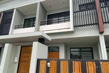 2 Bedroom Townhouse for sale in Pimmada Home, San Sai Noi, Chiang Mai