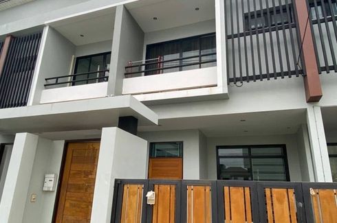 2 Bedroom Townhouse for sale in Pimmada Home, San Sai Noi, Chiang Mai