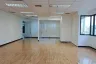 Office for rent in Suriyawong, Bangkok near BTS Sala Daeng