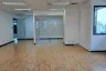 Office for rent in Suriyawong, Bangkok near BTS Sala Daeng