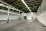 Warehouse / Factory for rent in Khlong Phra Udom, Pathum Thani
