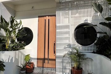 2 Bedroom Townhouse for rent in Suriyawong, Bangkok near BTS Chong Nonsi