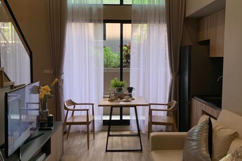 1 Bedroom Condo for sale in Blossom Condo @ Sathorn-Charoenrat, Yan Nawa, Bangkok near BTS Surasak