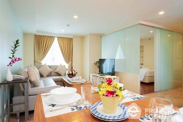 3 Bedroom Apartment for rent in Sabai Sathorn Serviced Apartment, Silom, Bangkok near BTS Chong Nonsi