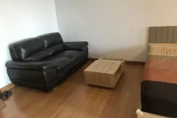 Condo for rent in Supalai Park Ekamai - Thonglor, Bang Kapi, Bangkok