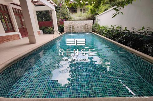 5 Bedroom House for rent in Phra Khanong Nuea, Bangkok near BTS Ekkamai