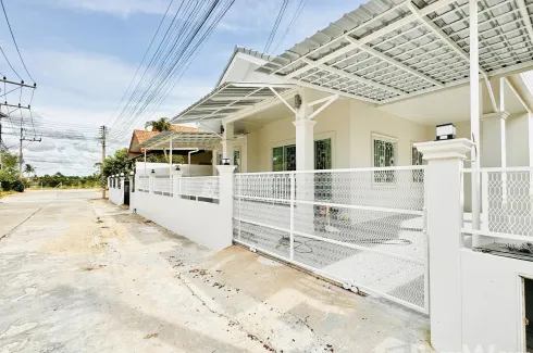 3 Bedroom House for sale in Phatson 2 Village, Huai Yai, Chonburi