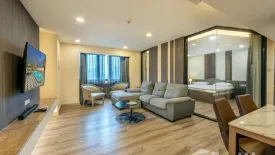 1 Bedroom Condo for sale in Omni Tower Sukhumvit Nana, Khlong Toei, Bangkok near BTS Nana