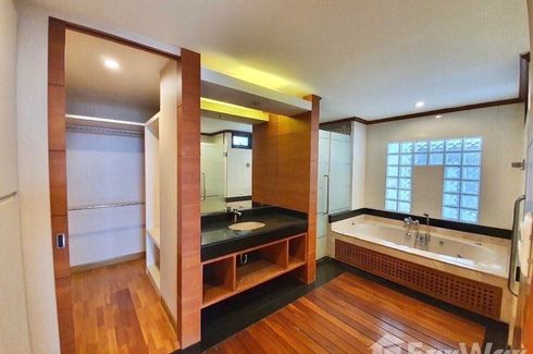 3 Bedroom Condo for sale in Riverine Place, Suan Yai, Nonthaburi