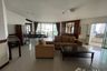 3 Bedroom Apartment for rent in P.W.T. Mansion, Khlong Toei, Bangkok near MRT Queen Sirikit National Convention Centre