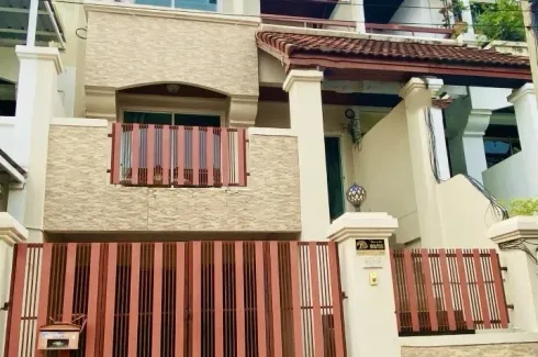 4 Bedroom Townhouse for rent in Royal Nakarin Villa, Nong Bon, Bangkok near MRT Suan Luang Ro 9