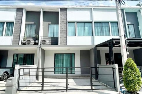 3 Bedroom Townhouse for rent in Khlong Nueng, Pathum Thani