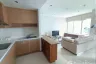 2 Bedroom Condo for rent in The Emporio Place, Khlong Tan, Bangkok near BTS Phrom Phong