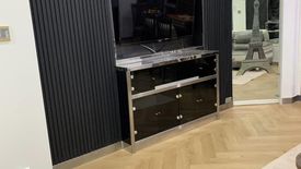 2 Bedroom Condo for sale in Khlong Toei Nuea, Bangkok near MRT Sukhumvit