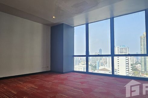 Office for rent in P.S. Tower, Khlong Toei Nuea, Bangkok near MRT Sukhumvit