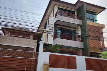 5 Bedroom House for sale in Sam Sen Nok, Bangkok near MRT Phawana