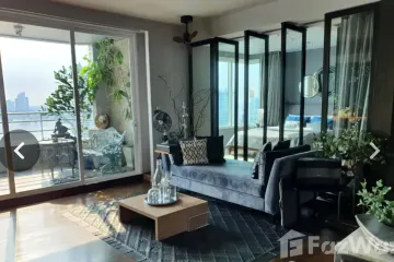 1 Bedroom Condo for rent in Watermark Chaophraya River, Bang Lamphu Lang, Bangkok