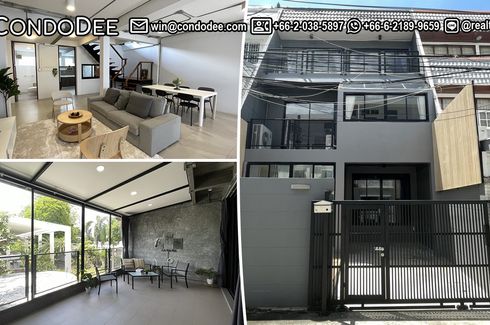 3 Bedroom Townhouse for sale in Khlong Tan Nuea, Bangkok near Airport Rail Link Ramkhamhaeng